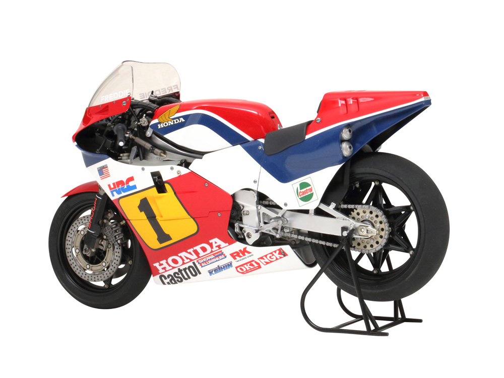 1/12 Honda NSR500 '84: スケールモデル｜TAMIYA SHOP ONLINE -タミヤ公式オンラインストア-