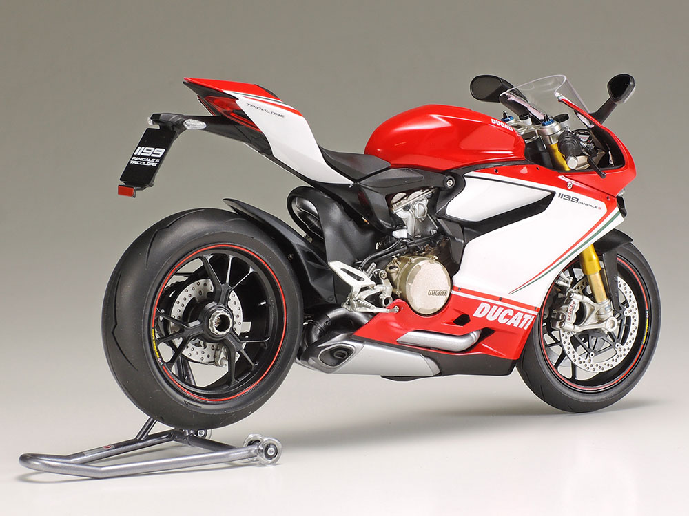 タミヤ ドゥカティ 1199 パニガーレS 1/12 DUCATI プラモデル