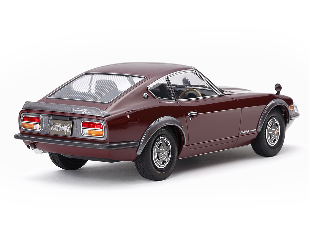 タミヤ DATSUN フェアレディ240ZG 市販タイプ 1:12スケール