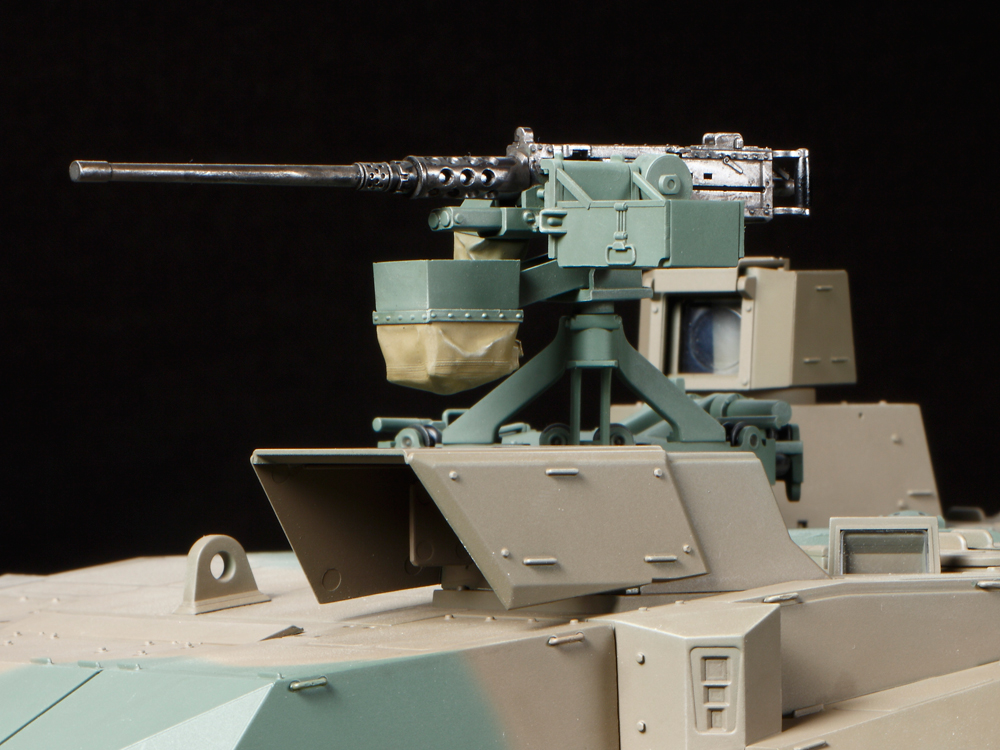 未塗装タミヤ 1/16 陸上自衛隊 10式 戦車 フルオペレーションセット