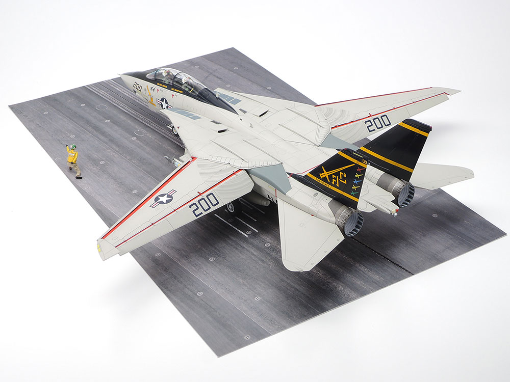 1/48 グラマン F-14A トムキャット (後期型) 発艦セット: スケール