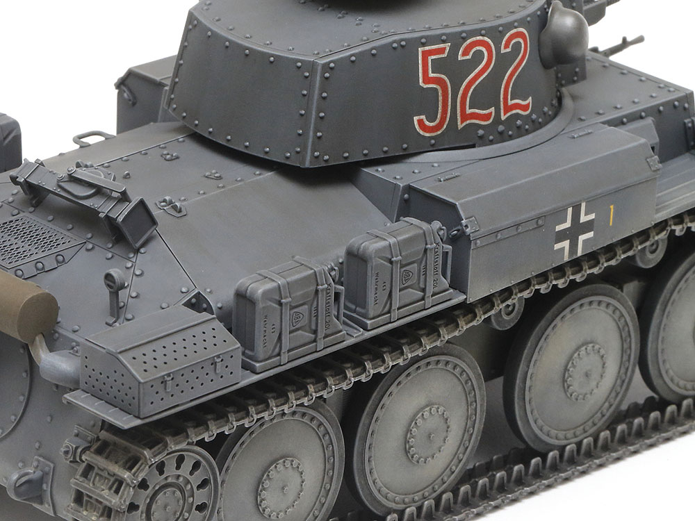 1/35 ドイツ軽戦車 38 (t) E/F型: スケールモデル｜TAMIYA SHOP ONLINE -タミヤ公式オンラインストア-