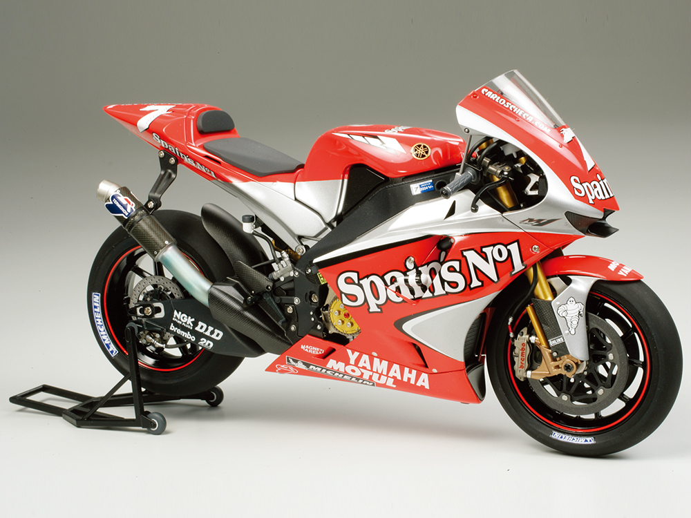 1/12 ヤマハ YZR-M1 '04 No.7/No.33: スケールモデル｜TAMIYA SHOP 