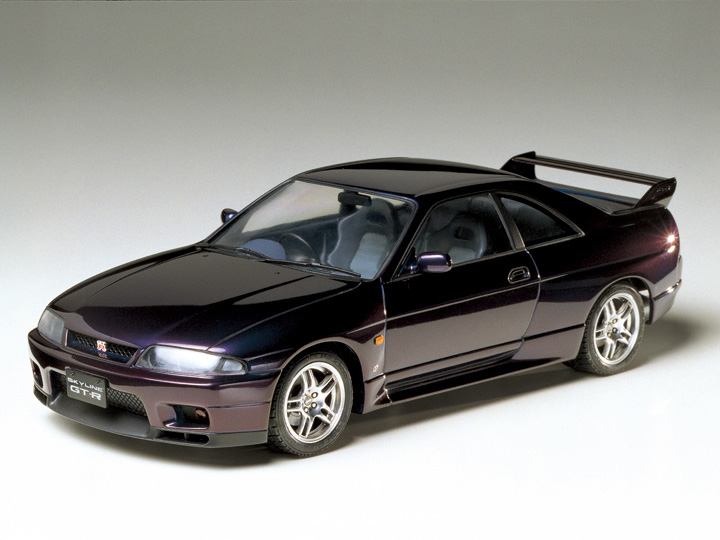 1/24 タミヤ 日産 スカイライン GT-R R33 赤黒ツートン プラモデル 完成品-