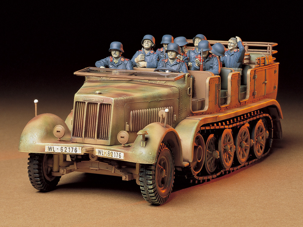 【クリックで詳細表示】1/35 ドイツ8トンハーフトラックSd.Kfz.7