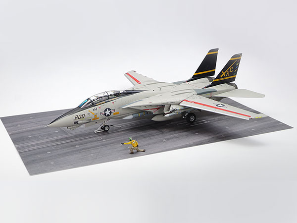 1/48 グラマン F-14A トムキャット (後期型) 発艦セット: スケール 